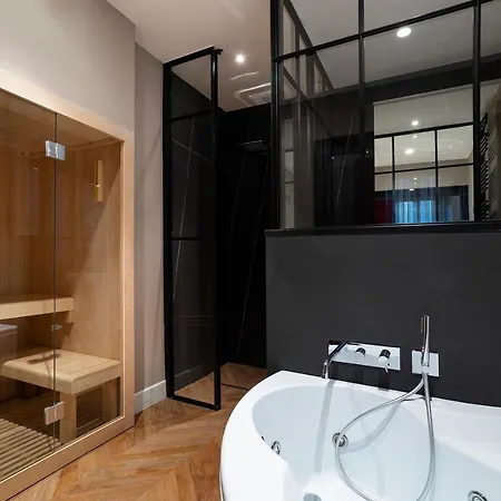 Artemide Pensión 3*